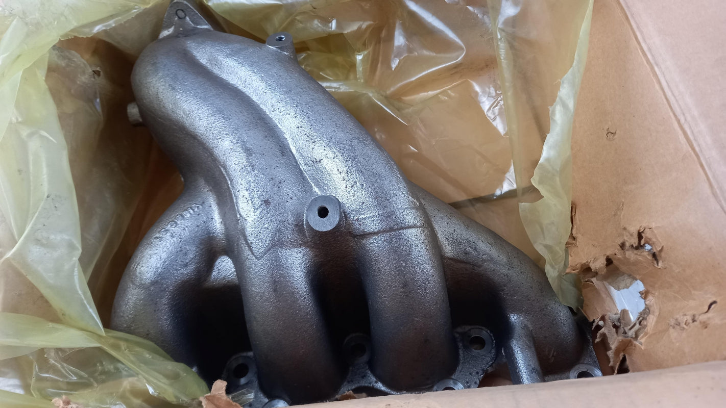 Original KIA Clarus 1997-2000 Sportage 1994-2003 Abgaskrümmer 2.0 0FE3N13450D