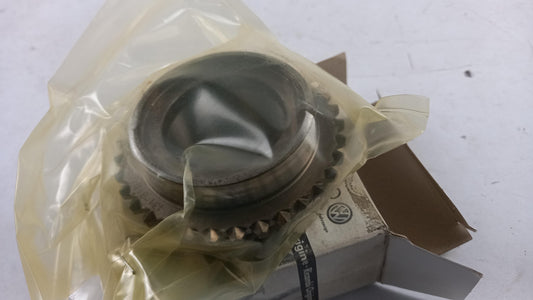 Original OE Volkswagen Getriebe Zahnrad 020311131B
