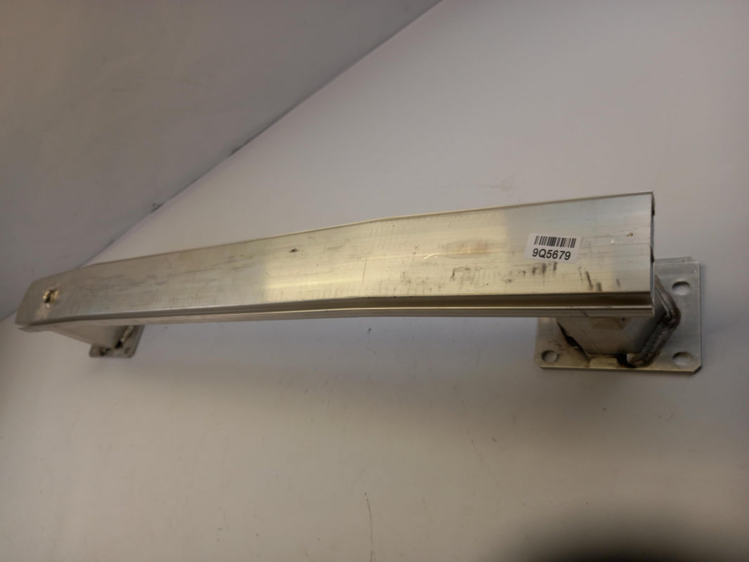 Original OE Peugeot Stoßstangen Träger 7106E8