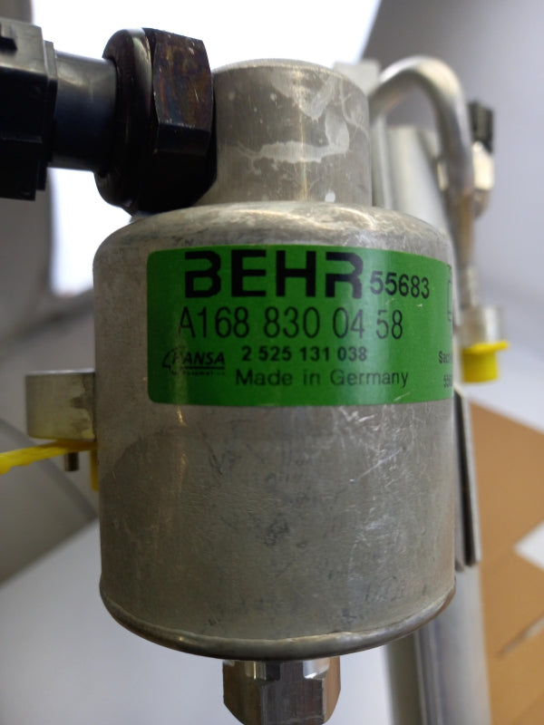 Original OE MERCEDES-BENZ Klimakondensator A1685000454