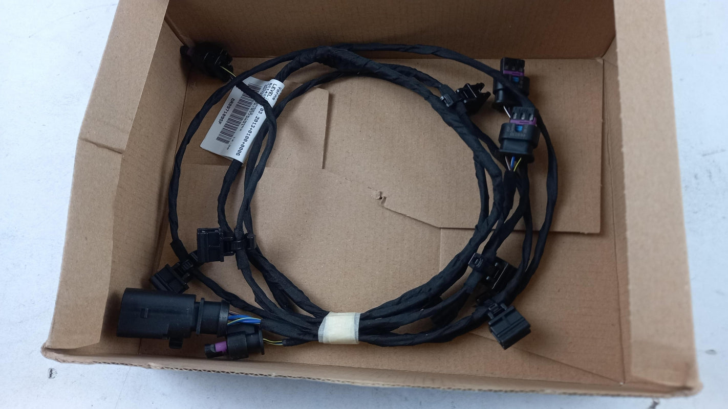 Original OE Volkswagen Kabelbaum 8R0971095F