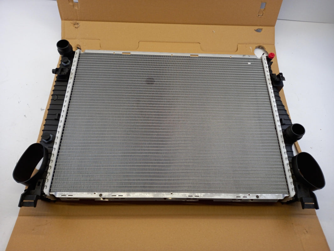 Original OE MERCEDES-BENZ Wasserkühler A2205002003