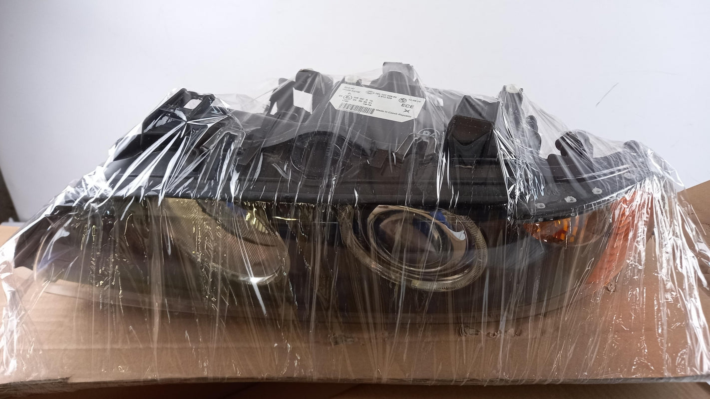 Original BMW 5' E39 headlight headlight xenon left 63126912429 