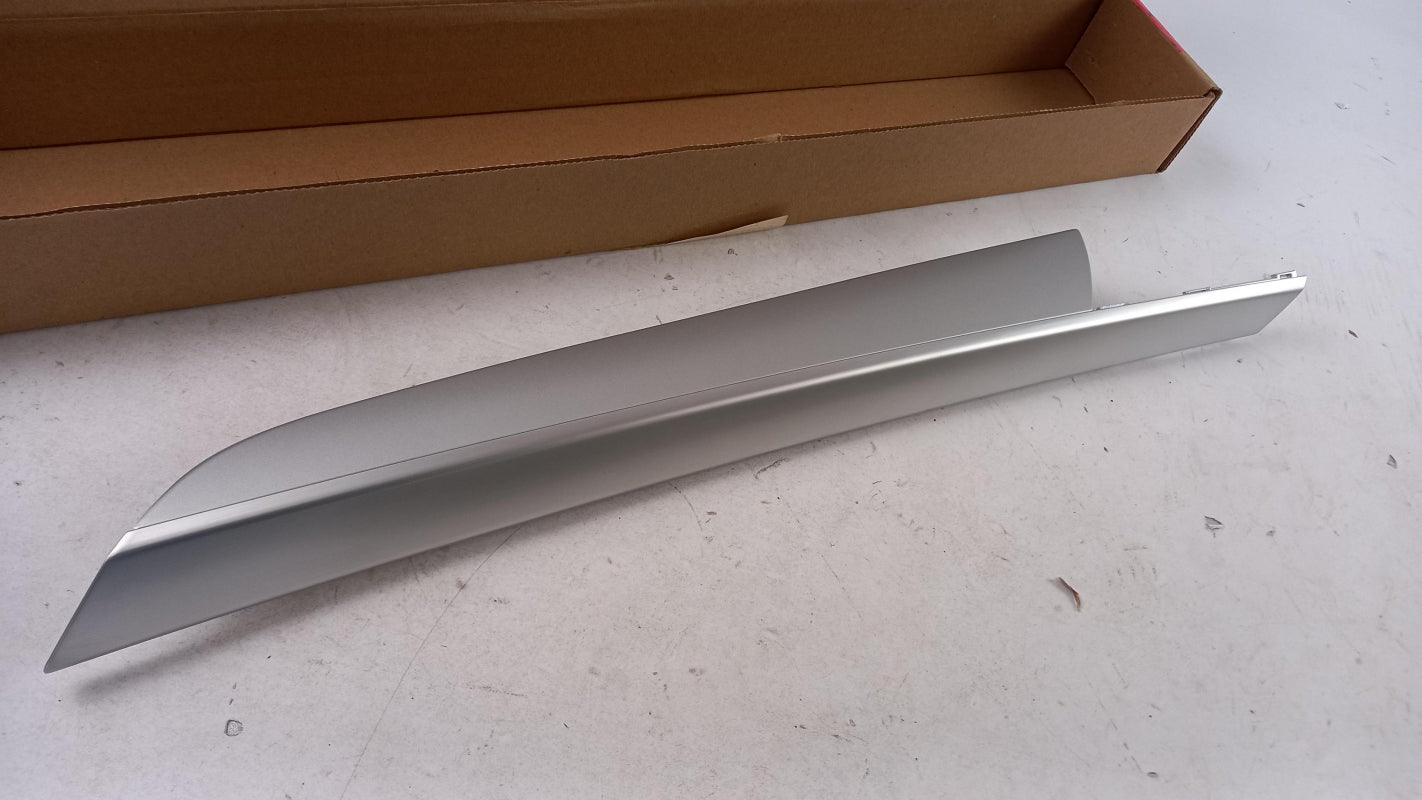 Original OE BMW trim strip 51419112433 
