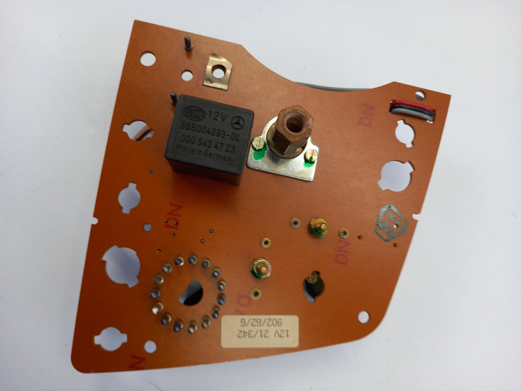 Original MERCEDES-BENZ W123 S123 C123 Multifunktionsanzeige A0035404647