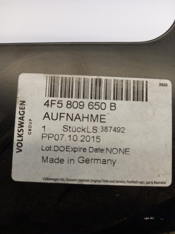 Original AUDI A6 RS6 4F Rücklicht Aufnahme Heckblech rechts 4F5809650B