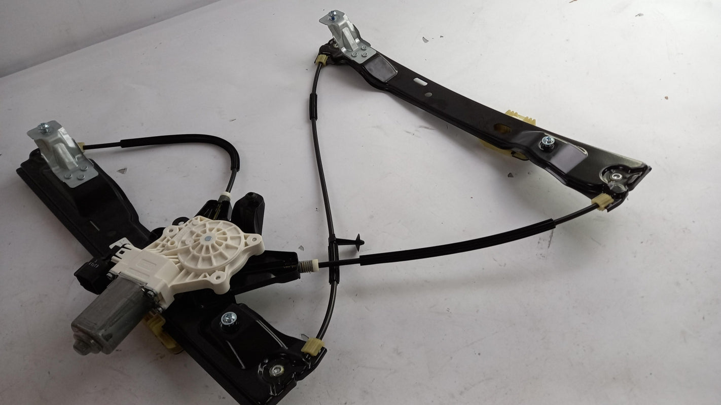 Original FORD Focus III 11-19 Fensterheber vorne links 1870698