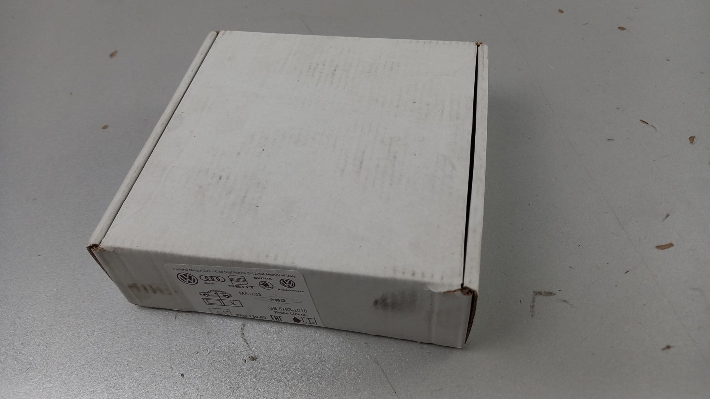 Original SEAT CUPRA Ateca KH 2016> Bremsbeläge hinten 5G0698451A