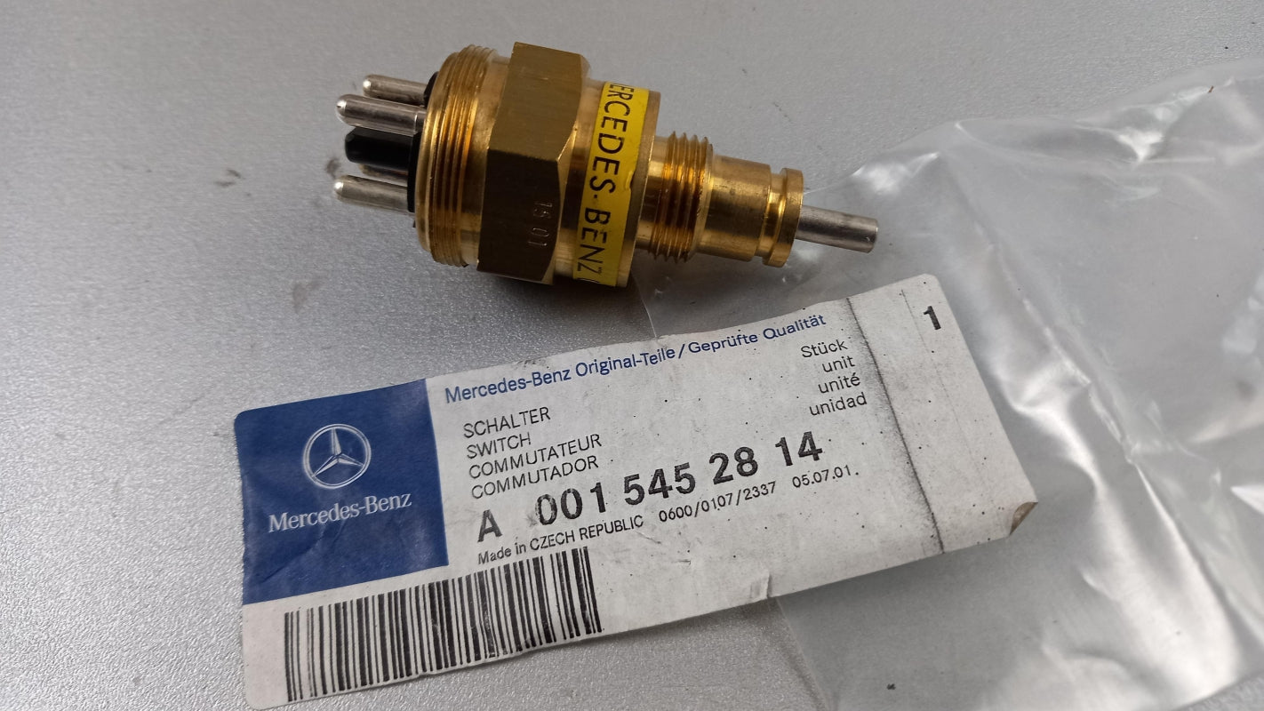 Original MERCEDES-BENZ NG 80 Schalter Rückwärtsgang A0015452814