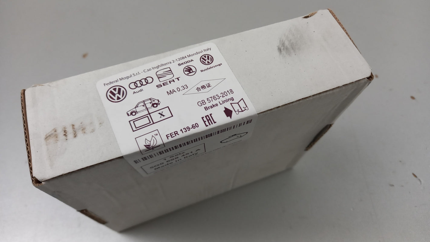 Original SEAT CUPRA Ateca KH 2016> Bremsbeläge hinten 5G0698451A