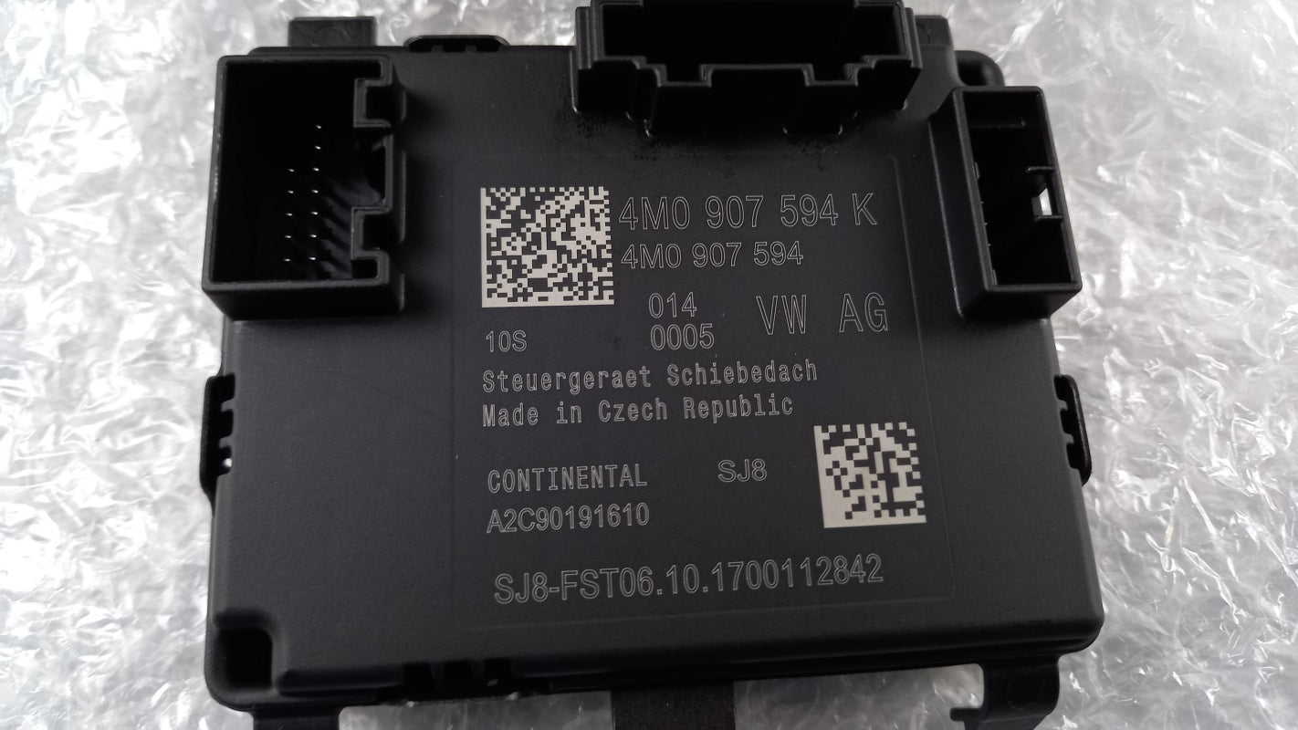 Original OE Volkswagen Steuergerät 4M0907594K