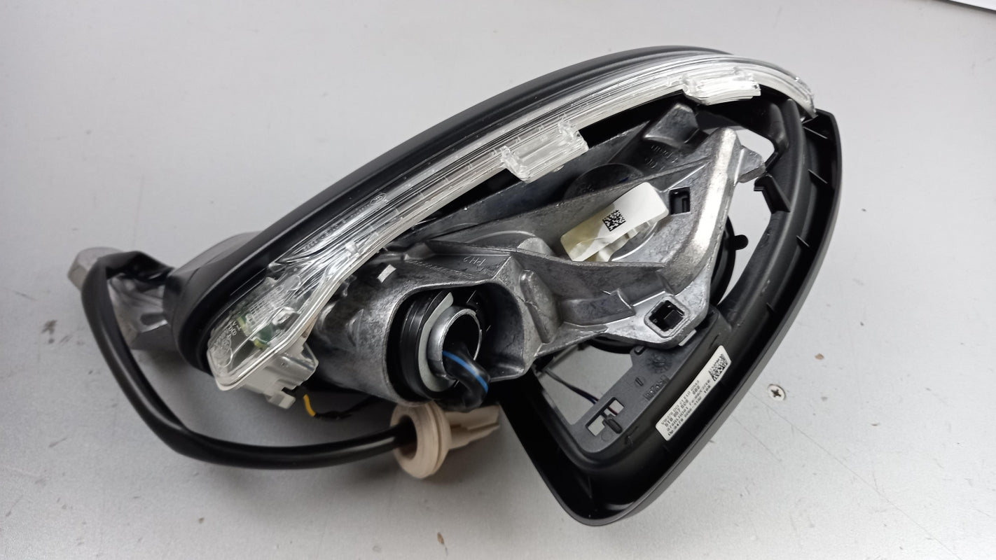 Original OE Volkswagen Außenspiegel Gehäuse 5TB8575089B9
