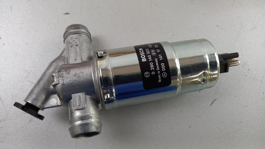 Original MERCEDES-BENZ M102 W201 W124 NOS Leerlaufsteller A0001411725