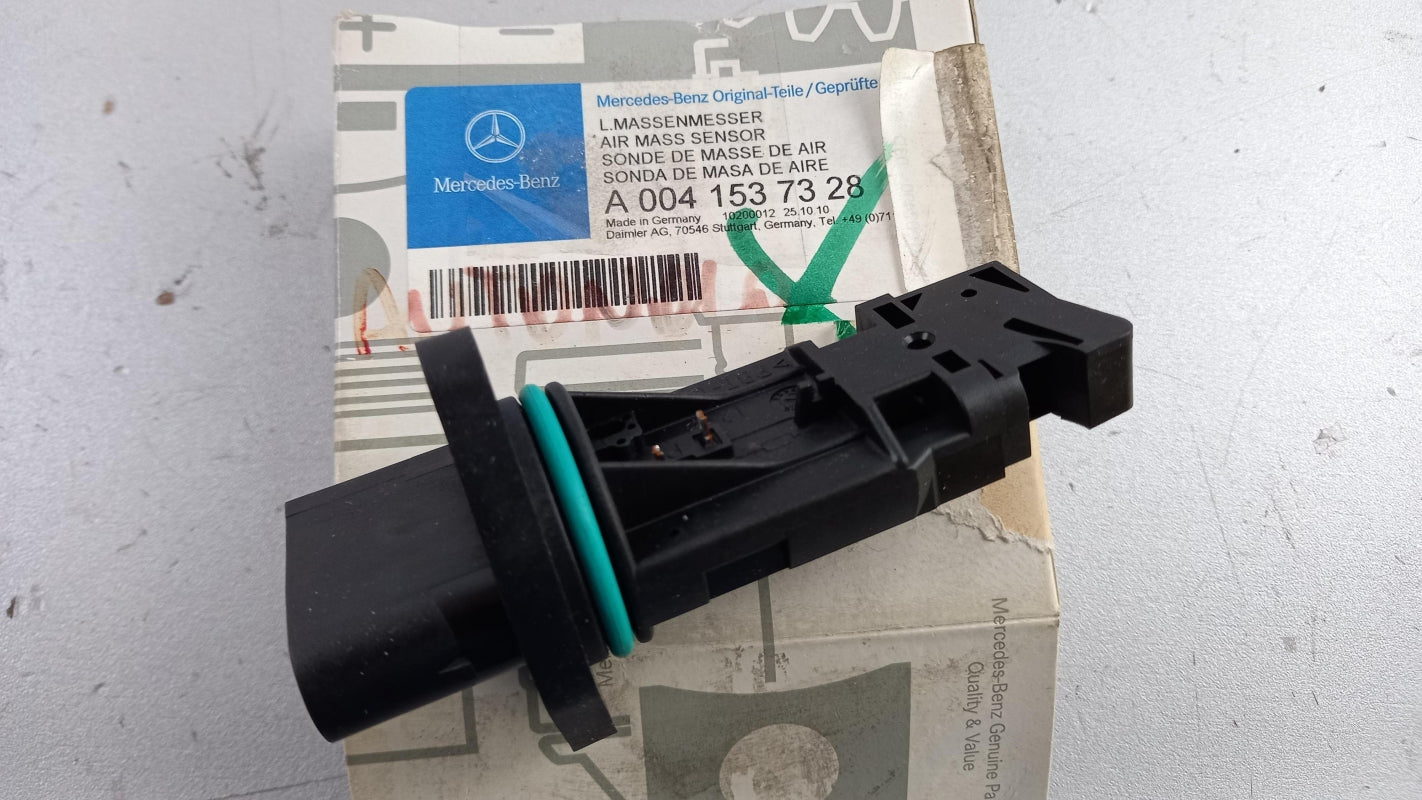 Original OE MERCEDES-BENZ Luftmassenmesser A0041537328