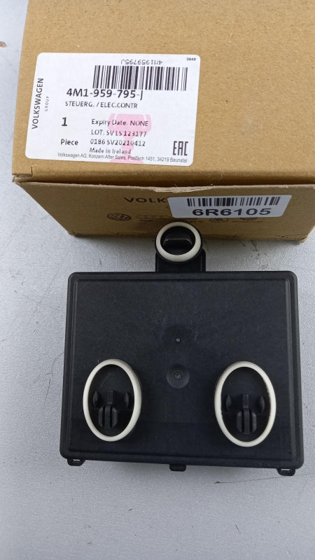 Original AUDI A5 A6 A8 Q5 Q8 LAMBORGHINI Urus Türsteuergerät hinten 4M1959795J