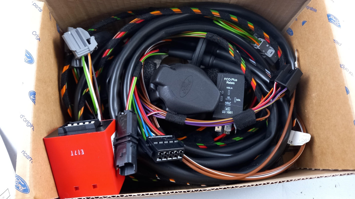 Original OE FORD Anhängerkupplung Elektrosatz 1520928