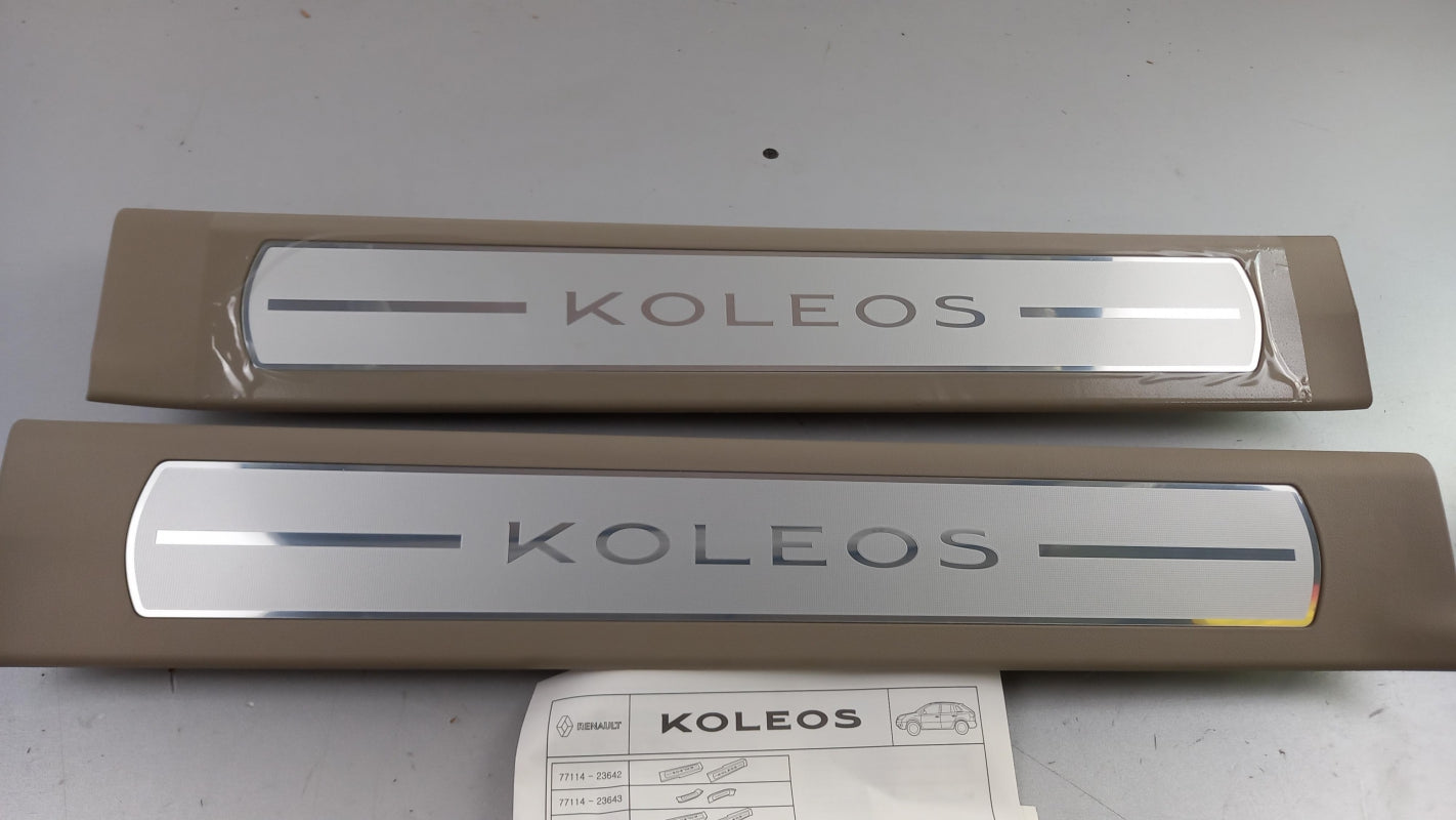 Original OE RENAULT Einstiegsleisten Satz 7711423642