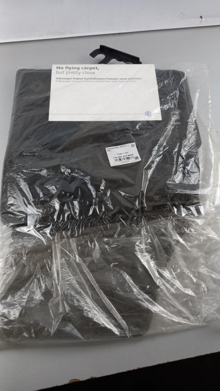 Original OE Volkswagen Fußmattensatz 11E061270WGK