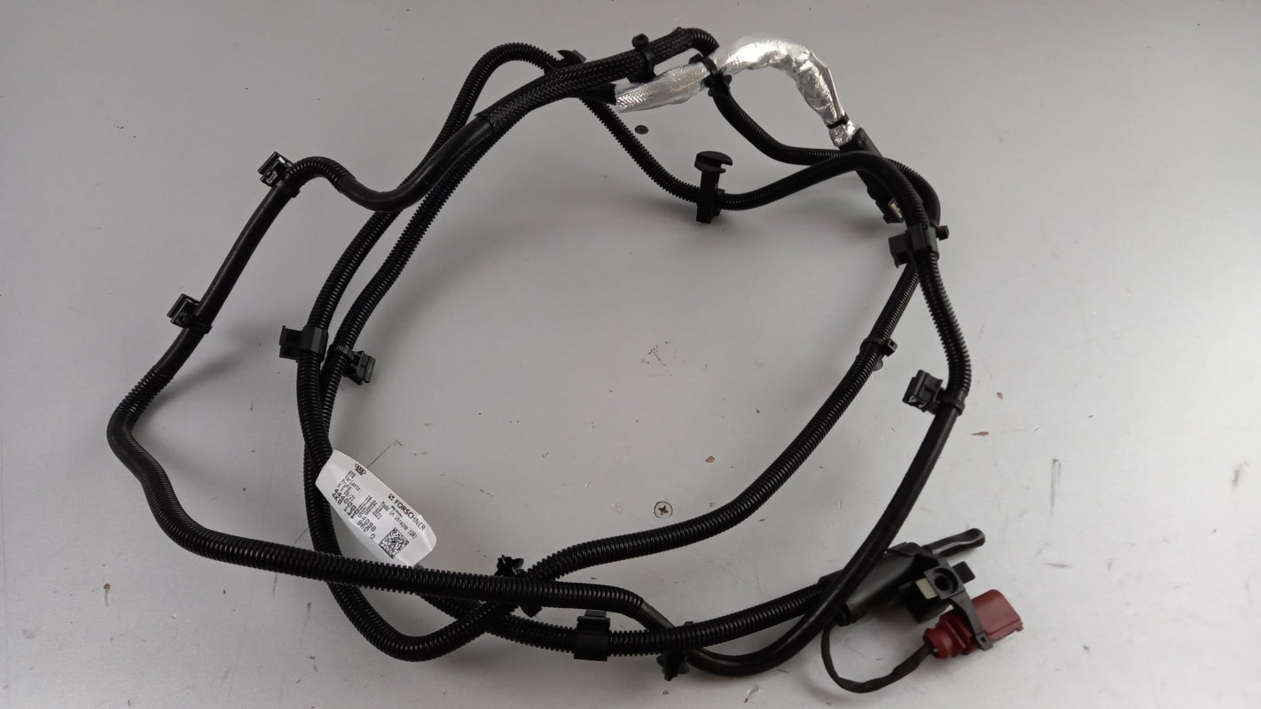 Original AUDI A6 4A A7 4K Transferleitung für Reduktionsmittel 4K0131960Q