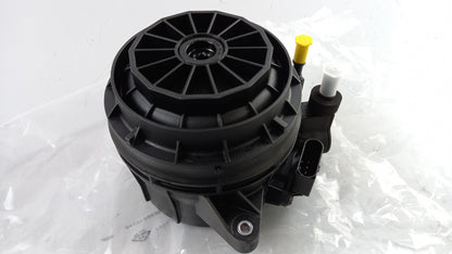 Original MERCEDES-BENZ A-klasse W177 X247 Kraftstofffilter A6540902300