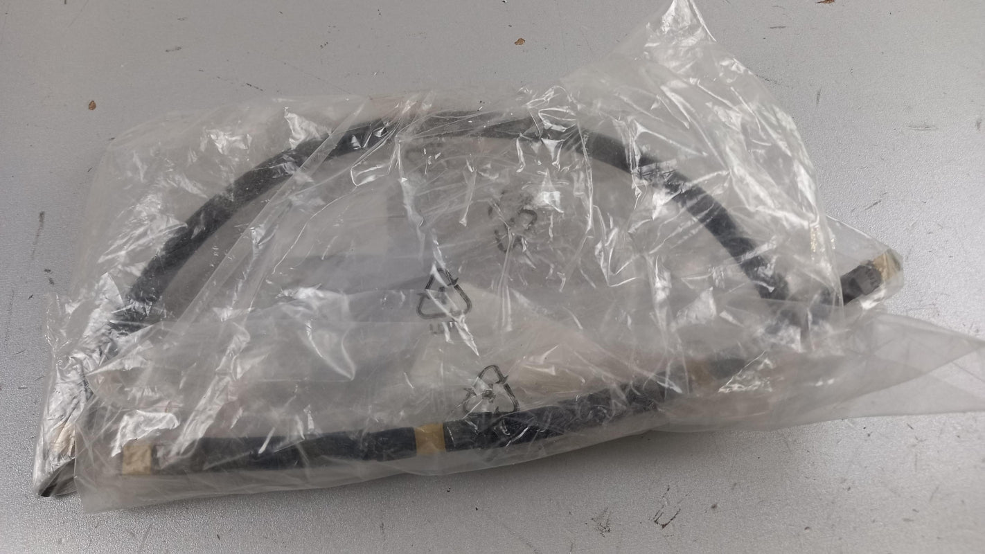Original OE Volkswagen Kraftstoffleitung 03L130235AE