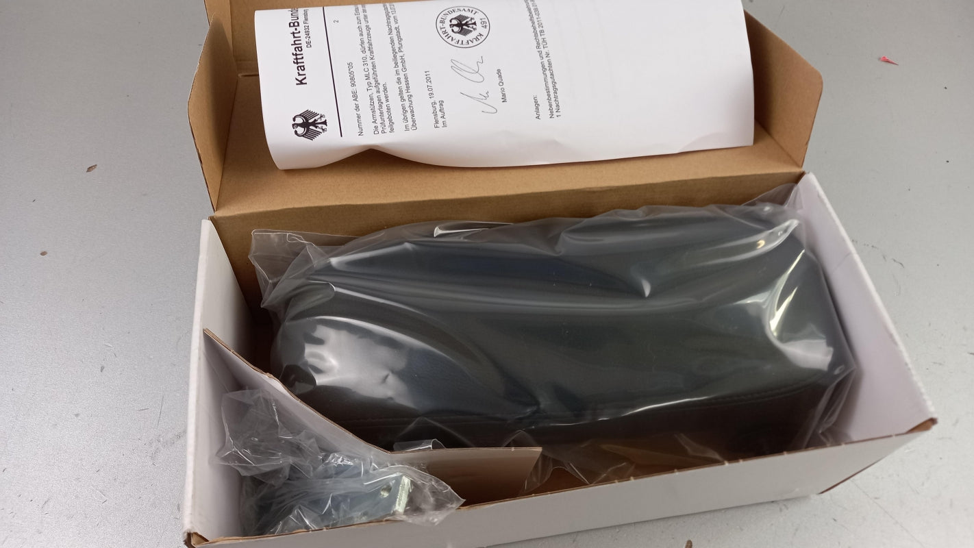 Original HYUNDAI i20 BC3 2020-2023 Armlehne Q0161ADE00