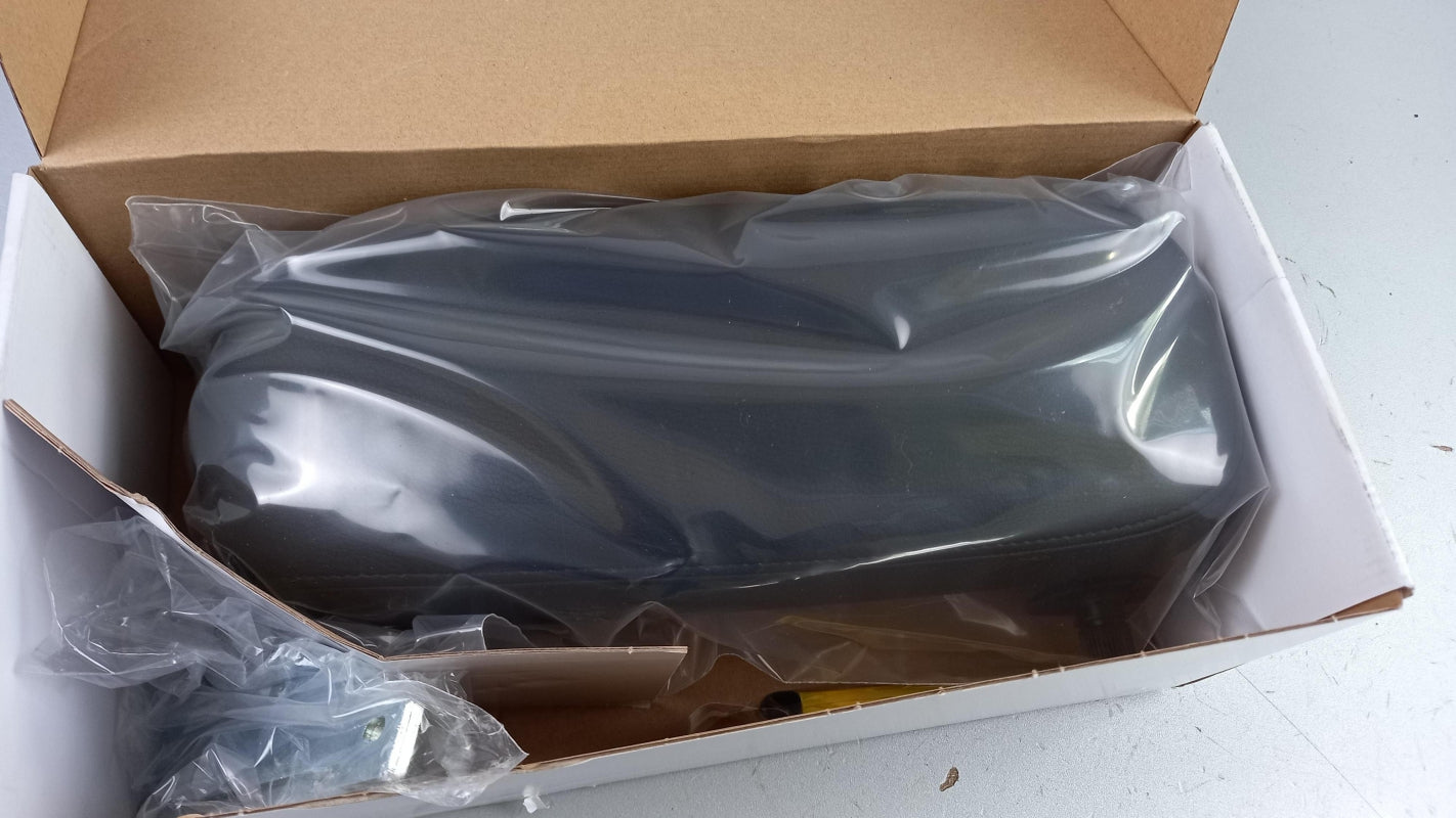 Original HYUNDAI i20 BC3 2020-2023 Armlehne Q0161ADE00