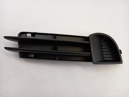 Original AUDI A3 Stoßfänger Lüftungsgitter rechts 8P4807682A