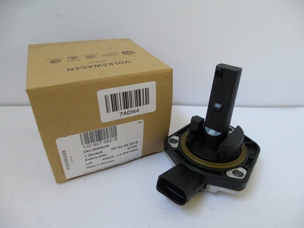 Original AUDI A2 A3 A4 A6 A8 RS4 VW Golf Passat Touareg Ölstandsensor 1J0907660B