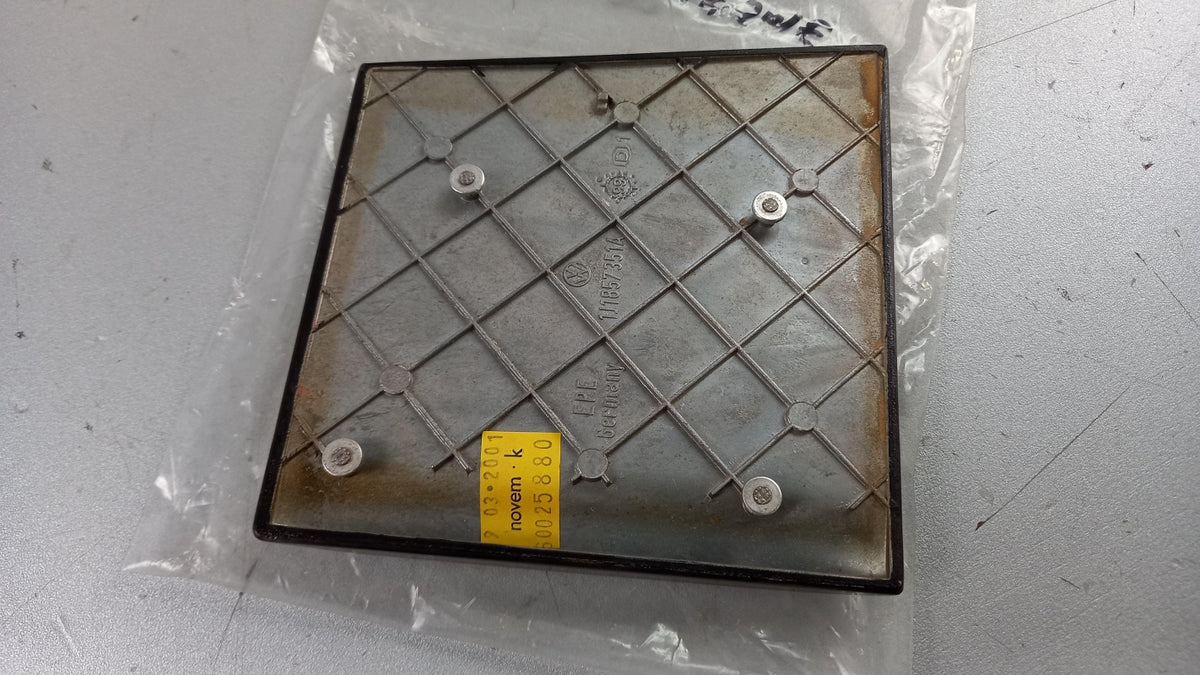 Original VW Bora Golf Aschenbecher Deckel wurzelnuss glänzend vorn 1J1857351A2WE