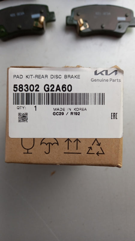 Original HYUNDAI Ioniq (16-19) KIA Niro (16-22) Bremsbeläge Hinten 58302G2A60
