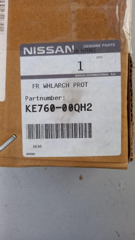 Original OE NISSAN Kotflügel Zierleisten Satz KE76000QH2
