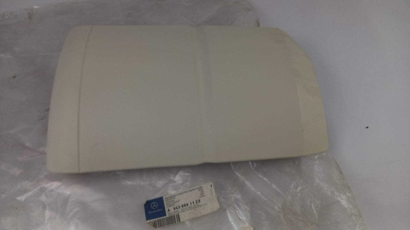 Original OE MERCEDES-BENZ Stoßfängerabdeckung A9438841123