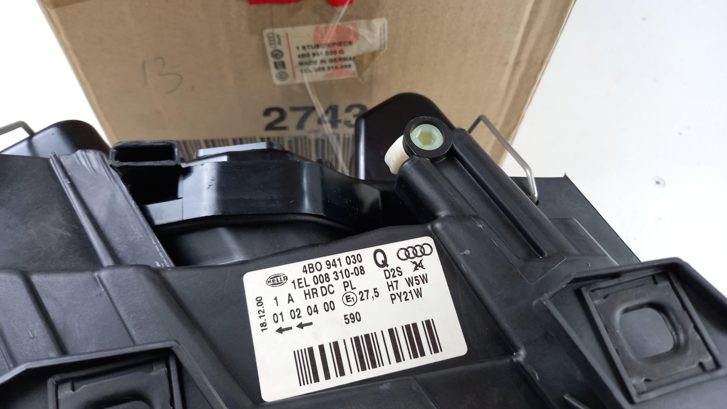 Original AUDI A6 (1998-2001) Frontscheinwerfer Halogen Rechts 4B0941030Q
