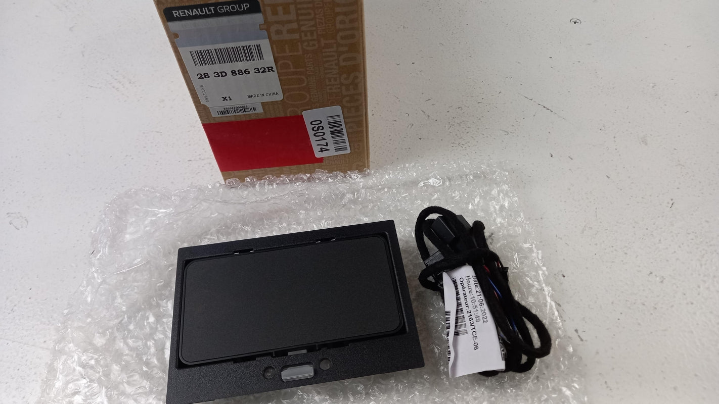 Original OE RENAULT phone charger 283D88632R 