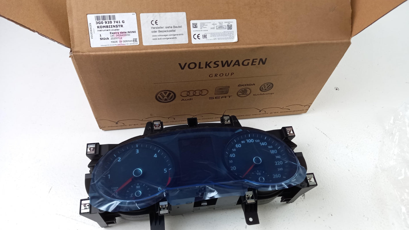 Original VW Passat (2014-2024) Kombiinstrument Tacho 3G0920741G