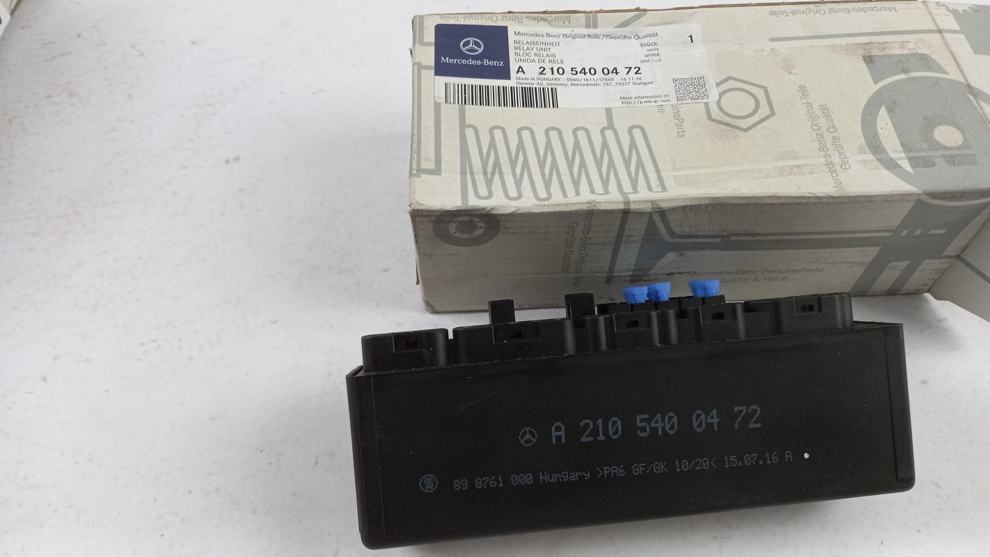 Original OE MERCEDES-BENZ Steuergerät A2105400472