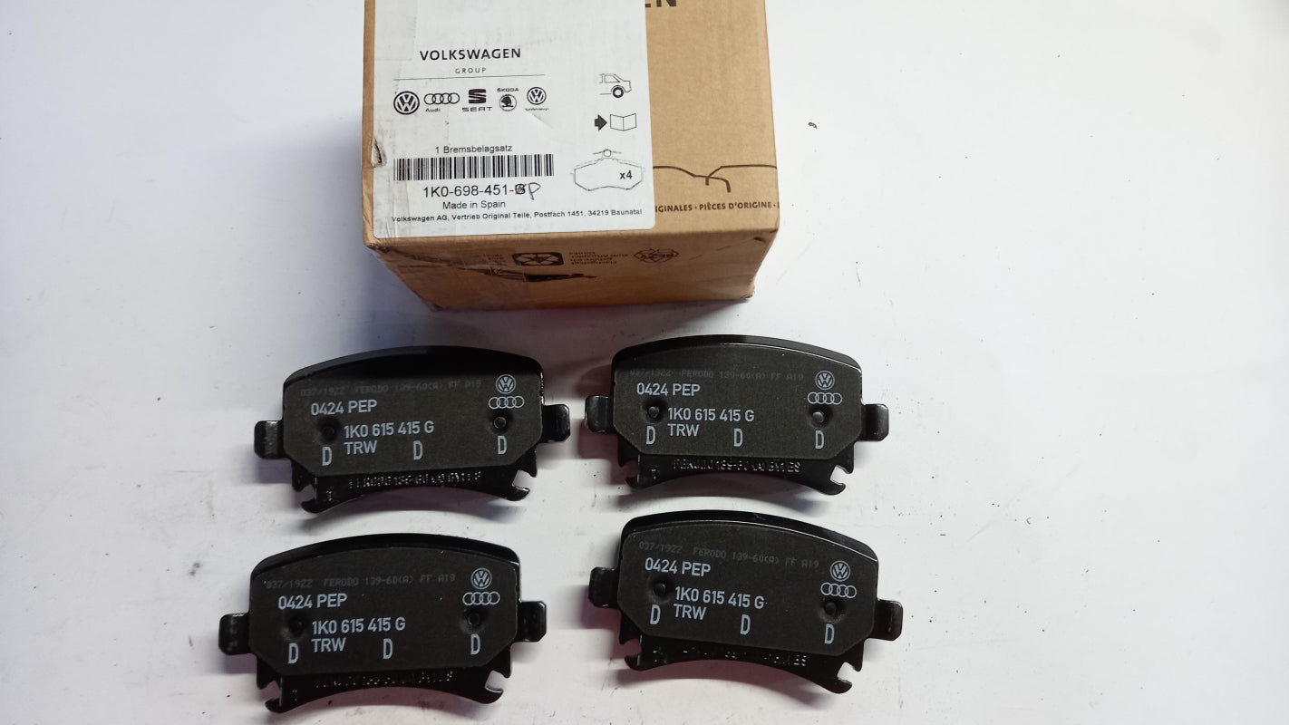 Original AUDI A3 VW Jetta Touran SEAT SKODA Superb Bremsbelage hinten 1K0698451G