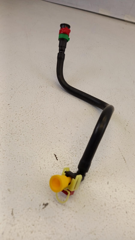 Original OE MAZDA Kraftstoffüberlauf Schlauch Y6011343XA