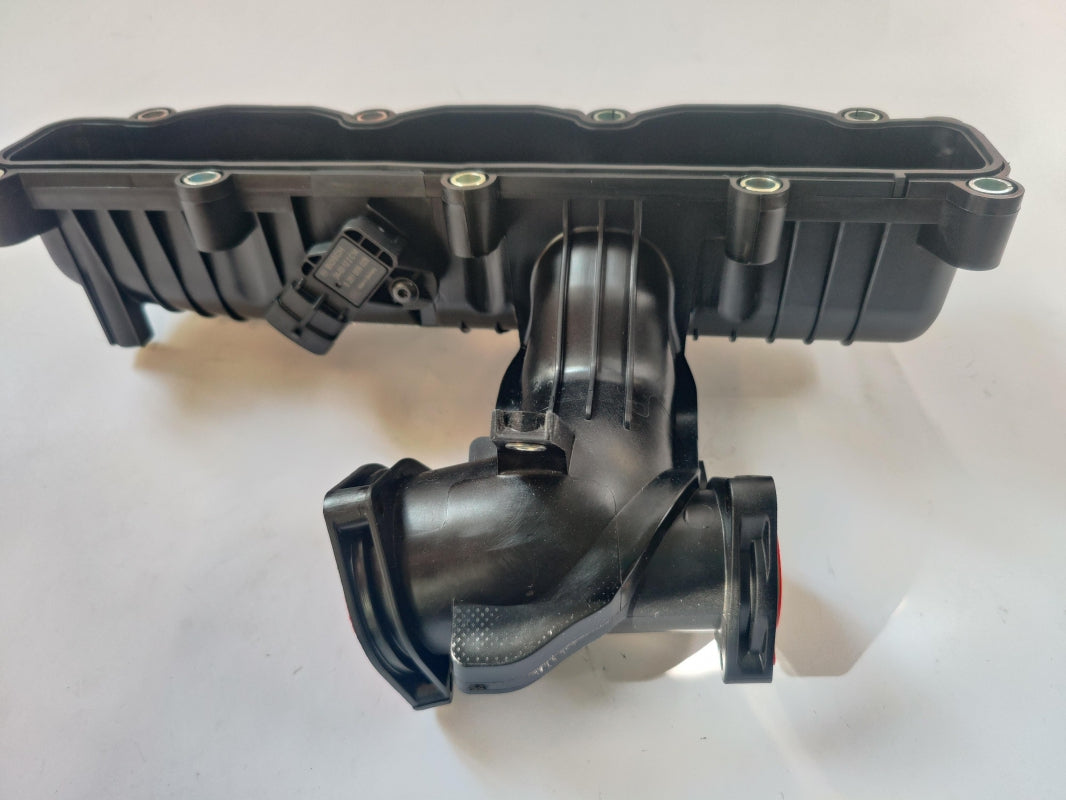 Original OE IVECO Ansaugkrümmer 504384189