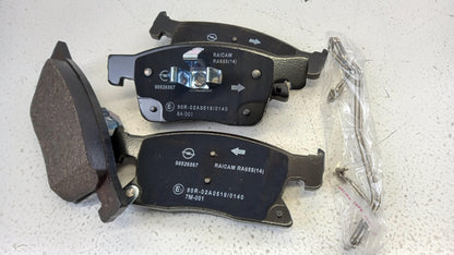 Original OPEL Astra-K Bremsbeläge Satz Vorne 95526567
