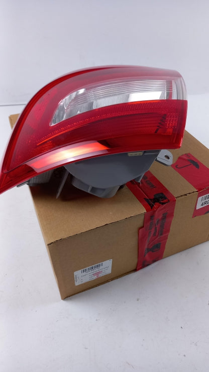 Original SKODA Rapid 2013-2021 Heckleuchte Rechts 5JH945112