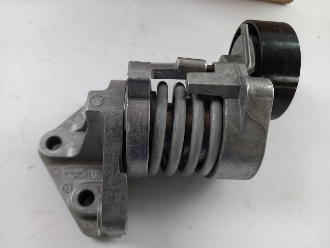 Original OE MITSUBISHI Riemenspanner 1345A001