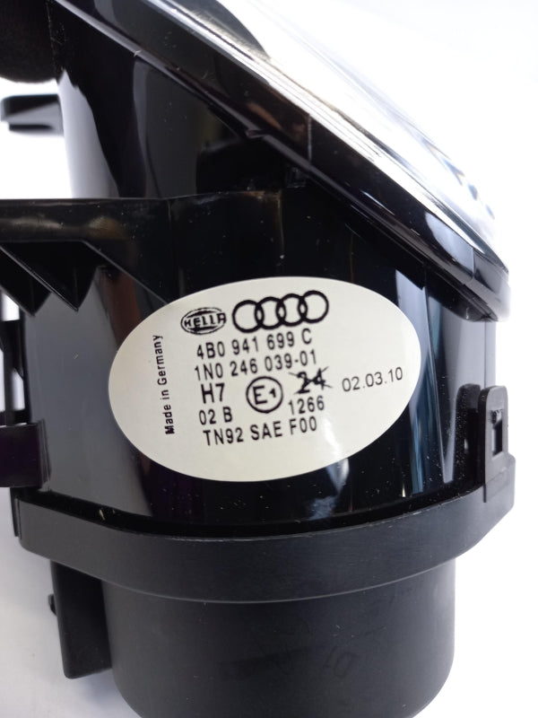 Original AUDI A6 S6 4B 02-05 Halogen Nebelscheinwerfer links 4B0941699C