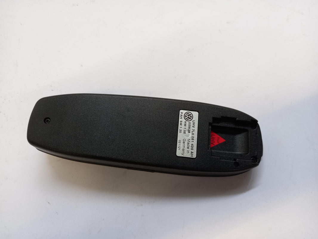 Original VW Handyadapter Nokia 6100/6200/6220/6230/6610/7210/7250 7L0051435AH