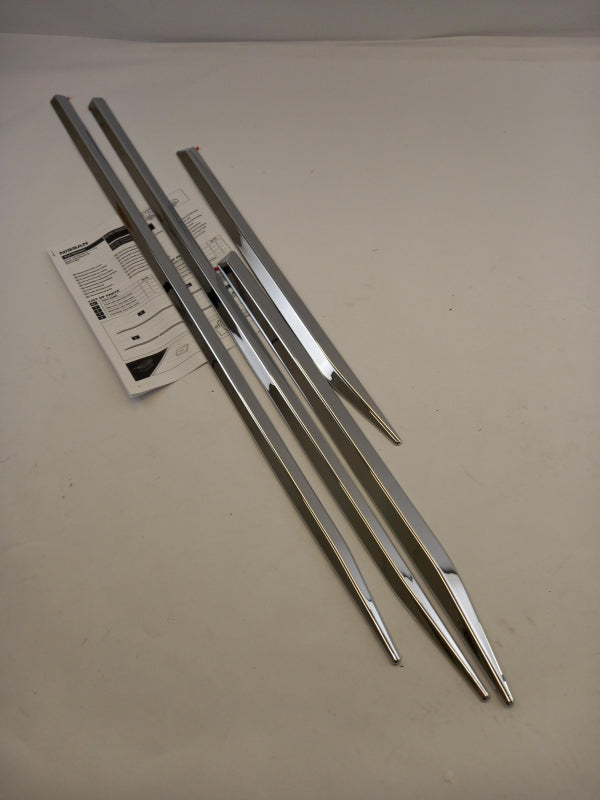 Original OE NISSAN door trim set KE7604C500 