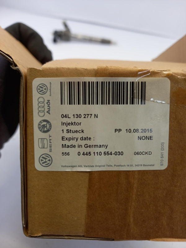 Original OE Volkswagen Injektor 04L130277N