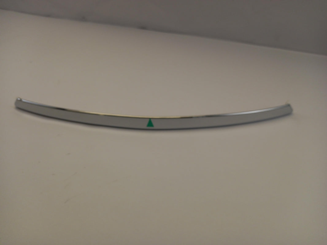 Original OE NISSAN Heckklappe Zierleiste KE7913Z500CR