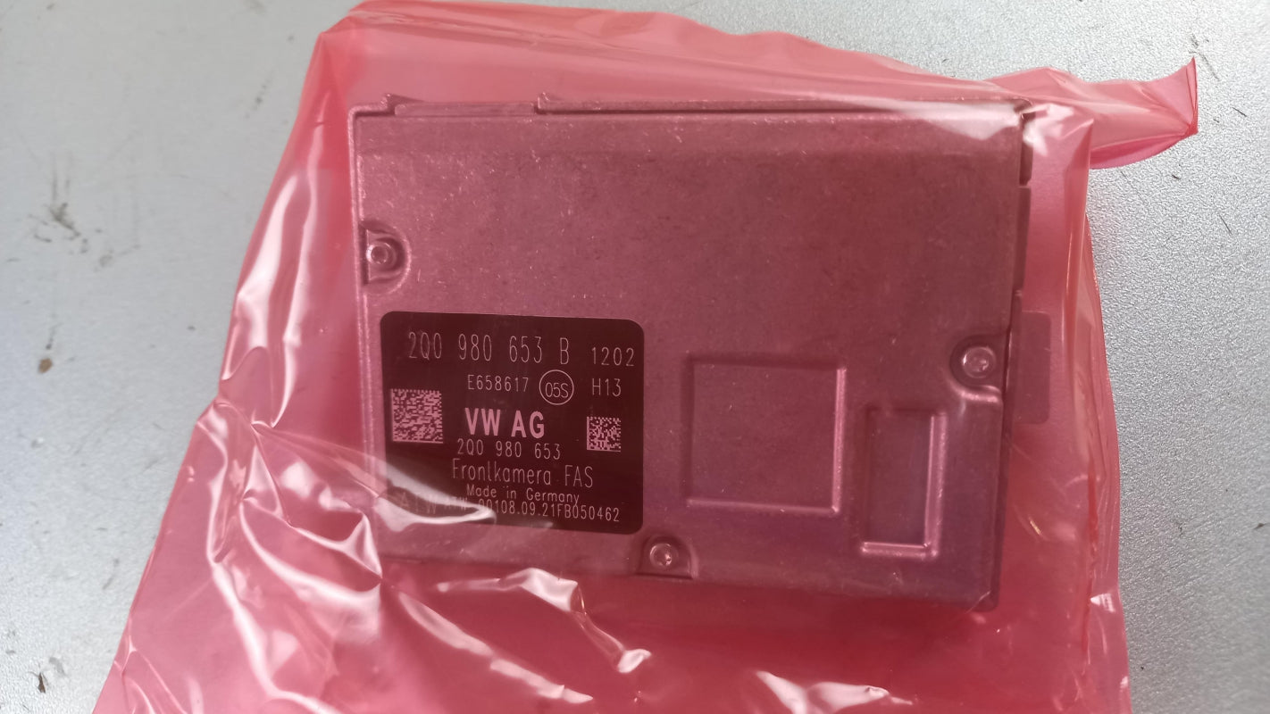 Original AUDI Q3 RSQ3 SKODA Kamiq VW Transporter Frontkamera FAS 2Q0980653B