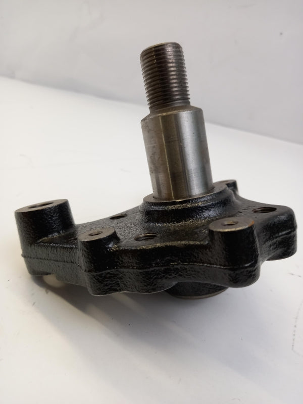 Original OE RENAULT Achsschenkel 430433572R